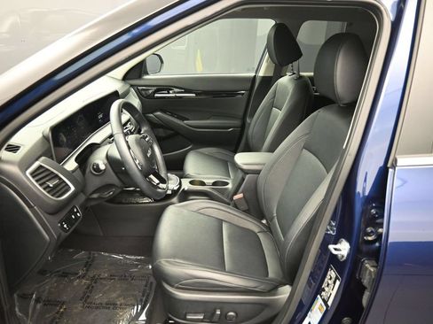 Certified 2025 Kia Seltos EX AWD/4WD image 18