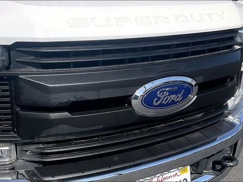 Used 2019 Ford F450 XL w/ Power Equipment Group RWD image 28