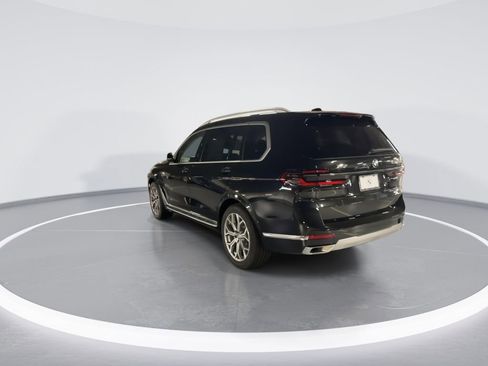 Used 2026 BMW X7 xDrive40i image 6