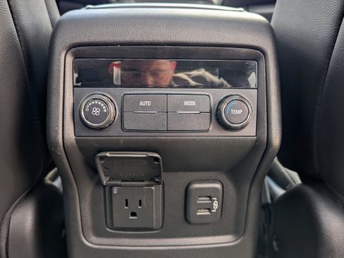 Certified 2019 GMC Acadia SLT AWD/4WD image 12