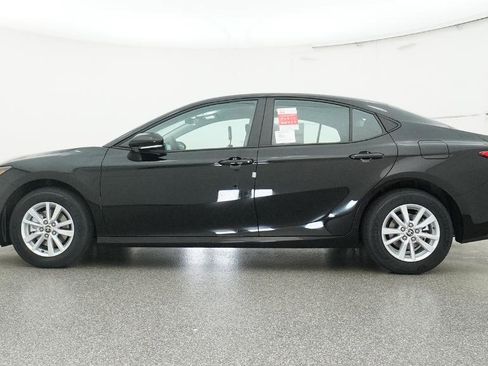 New 2026 Toyota Camry LE image 70