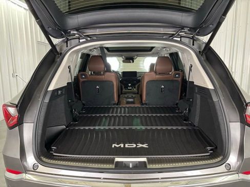 New 2026 Acura MDX w/ Advance Package AWD/4WD image 17
