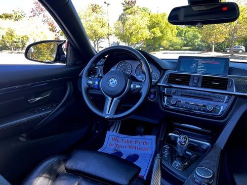 Used 2016 BMW M4 Convertible image 36