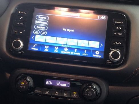 Used 2024 Nissan Kicks SR image 23