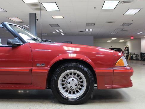 Used 1987 Ford Mustang GT image 37