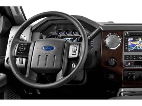 Used 2015 Ford F250 Lariat w/ Lariat Interior Package image 21