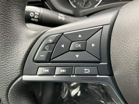 Used 2024 Nissan Sentra SV image 19