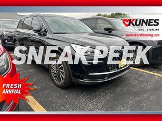 Used 2023 Lincoln Corsair Reserve w/ Equipment Group 201A AWD/4WD video 1