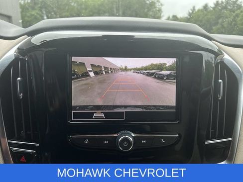 Used 2023 Chevrolet Traverse LS w/ Safety Package AWD/4WD image 15