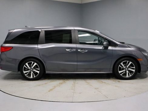 Used 2024 Honda Odyssey Touring image 12