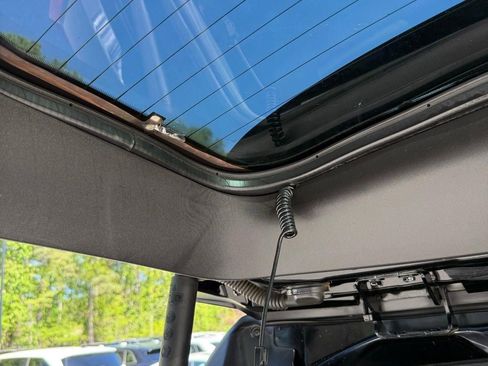 Used 2016 Chevrolet Tahoe LTZ image 12