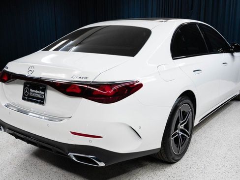 New 2026 Mercedes-Benz E 450 4MATIC Sedan image 5