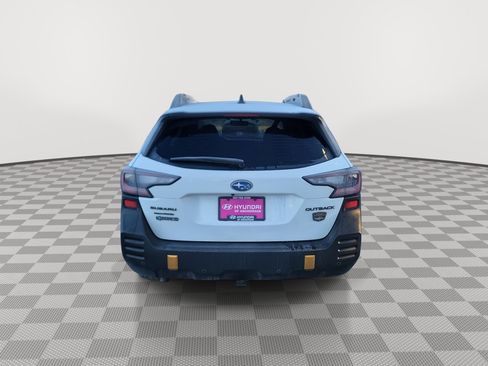 Used 2022 Subaru Outback Wilderness image 7