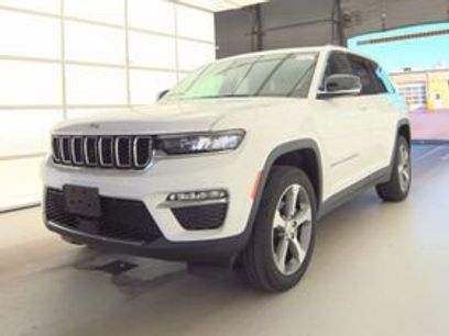 Used 2023 Jeep Grand Cherokee Limited