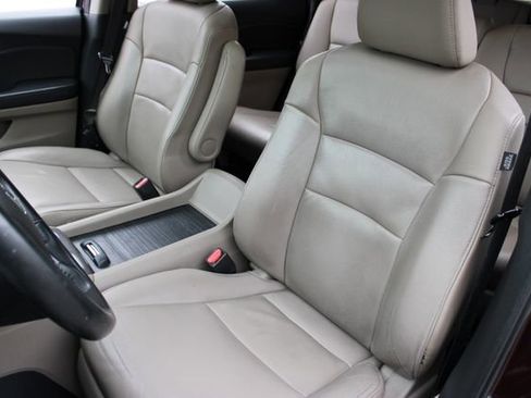 Used 2016 Honda Pilot EX-L image 10
