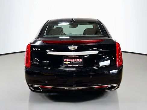 Used 2017 Cadillac XTS Luxury w/ Driver Awareness Package AWD/4WD image 8