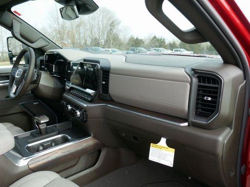 New 2026 GMC Sierra 1500 SLT w/ SLT Premium Plus Package image 11