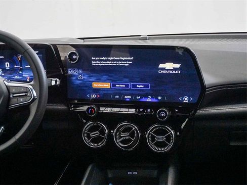 New 2026 Chevrolet Blazer EV LT image 16