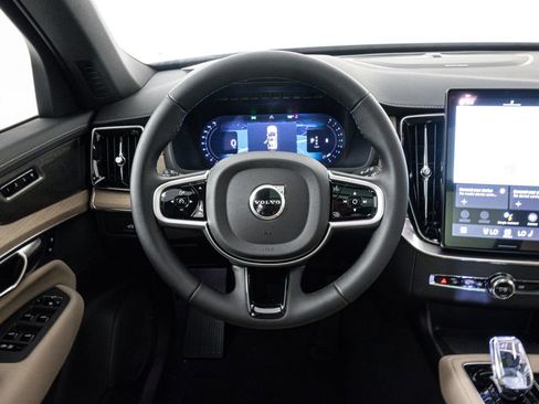 New 2026 Volvo XC90 B6 Plus w/ Protection Package Premier image 3