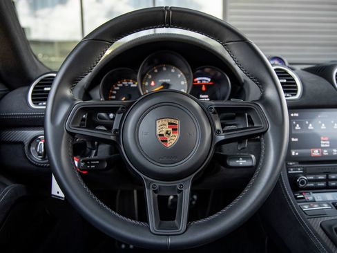 Certified 2024 Porsche 718 Cayman GT4 RS RWD image 39