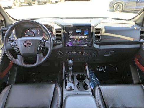 Used 2023 Nissan Frontier PRO-4X w/ Pro-4X Premium Package AWD/4WD image 18