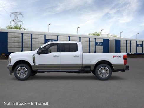 New 2026 Ford F250 King Ranch w/ FX4 Off-Road Package image 3