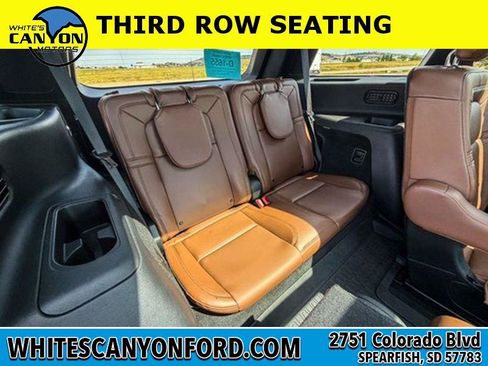 Used 2023 Lincoln Aviator Reserve w/ Equipment Group 201A AWD/4WD image 19