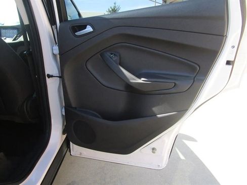 Used 2019 Ford Escape SE image 20