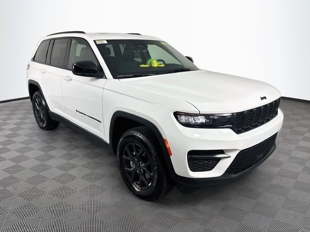 New 2027 Jeep Grand Cherokee Laredo X AWD/4WD image 1