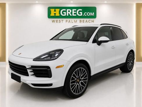 Used 2021 Porsche Cayenne S w/ Premium Package Plus AWD/4WD image 4