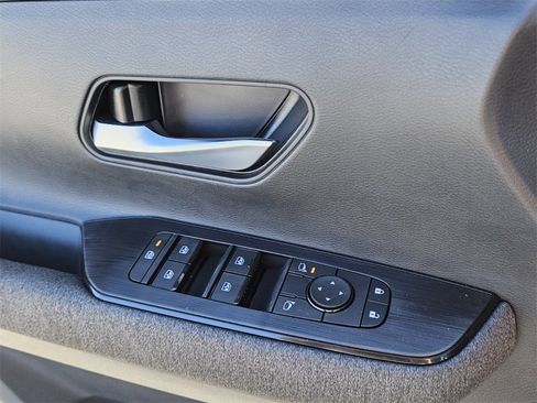 New 2026 Nissan Kicks SV image 27