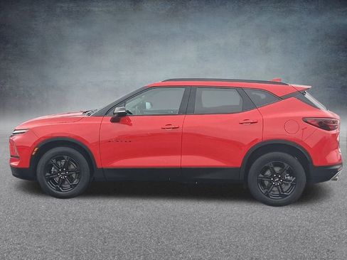 Used 2023 Chevrolet Blazer LT w/ Sound & Technology Package image 11