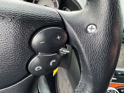 Used 2005 Mercedes-Benz SL 65 AMG image 23