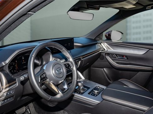 Used 2025 MAZDA CX-90 3.3 Turbo S w/ Premium Package image 16