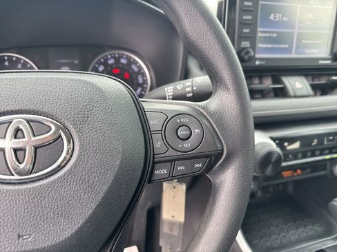 Used 2020 Toyota RAV4 LE w/ All Weather Liner Package image 17