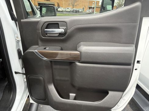 Used 2019 Chevrolet Silverado 1500 LT Trail Boss image 16