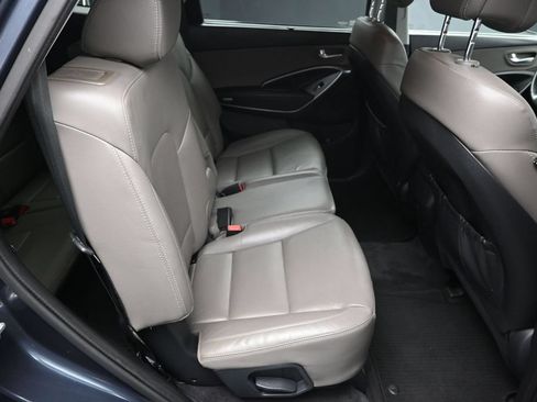 Used 2019 Hyundai Santa Fe XL SE w/ SE Premium Package 02 FWD image 36