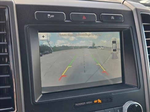 Used 2018 Ford Expedition Max XLT w/ Equipment Group 202A RWD image 10