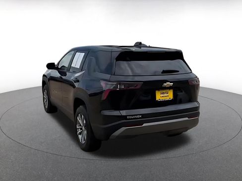 Used 2025 Chevrolet Equinox LT FWD image 11