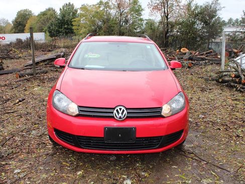 Used 2013 Volkswagen Jetta SE image 2