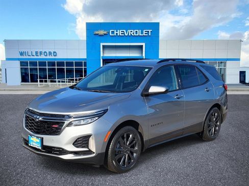 Used 2023 Chevrolet Equinox RS w/ LPO, Floor Liner Package image 1