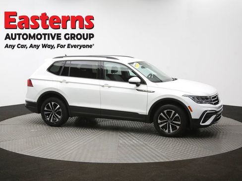 Used 2022 Volkswagen Tiguan S image 46