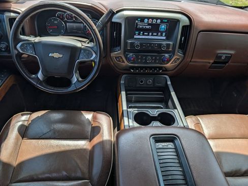 Used 2019 Chevrolet Silverado 2500 High Country w/ Duramax Plus Package AWD/4WD image 6
