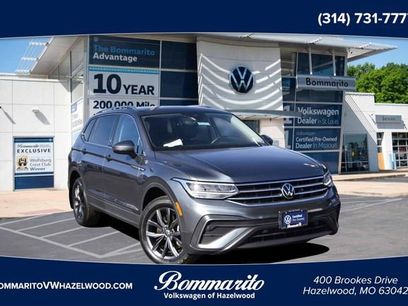 Certified 2022 Volkswagen Tiguan SE w/ Panoramic Sunroof Package