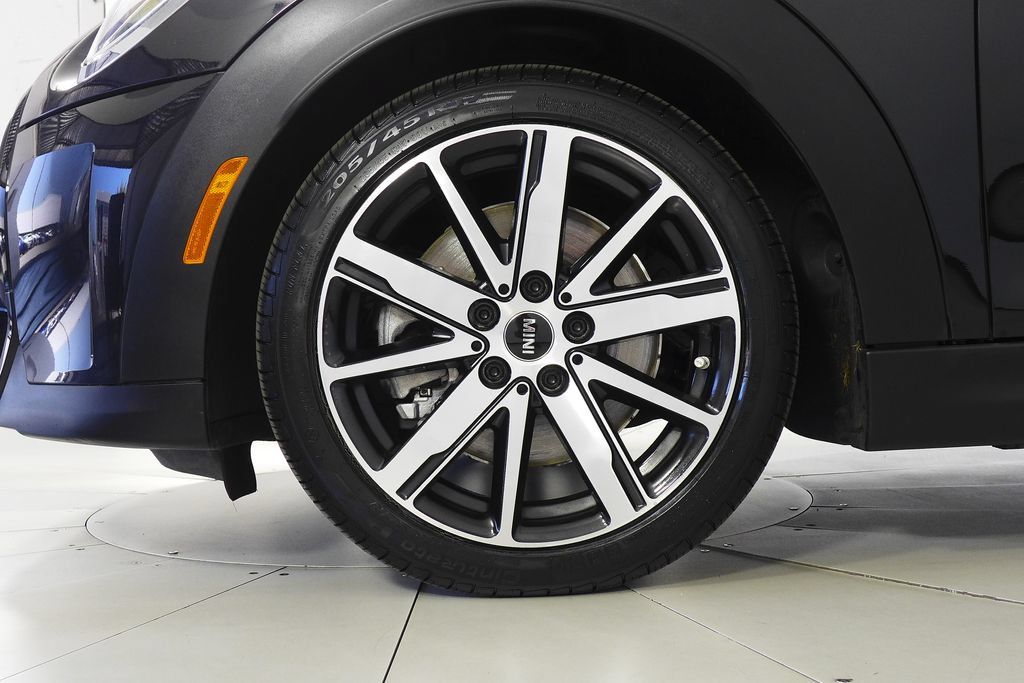 Used 2024 MINI Cooper S FWD image 5