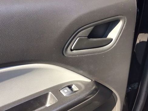 Used 2019 GMC Canyon 2WD Crew Cab w/ Convenience Package image 13