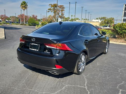 Used 2020 Lexus IS 300 image 3