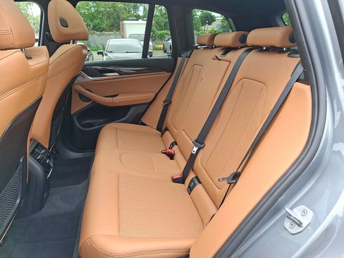 Used 2023 BMW X3 xDrive30i w/ Premium Package w/ZPA AWD/4WD image 8