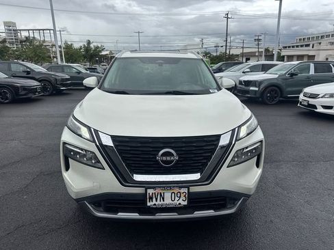 Used 2023 Nissan Rogue SL w/ SL Premium Package image 5