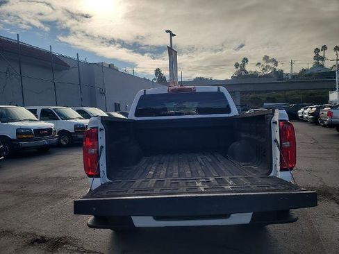 Used 2022 Chevrolet Colorado W/T w/ Custom Special Edition image 22